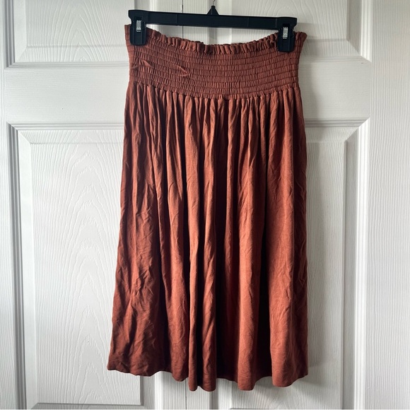 Kate Quinn Rust Bamboo skirt size XS - Picture 3 of 3
